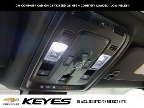 Certified 2025 Chevrolet Suburban High Country image 32