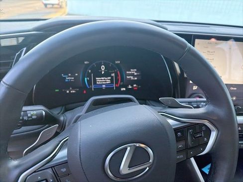 Used 2025 Lexus TX 350 AWD image 11