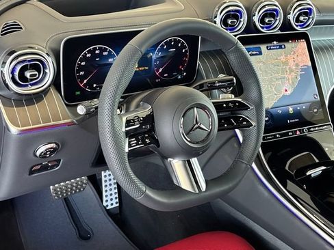 New 2026 Mercedes-Benz GLC 300 4MATIC image 13