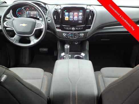Used 2019 Chevrolet Traverse LT image 12