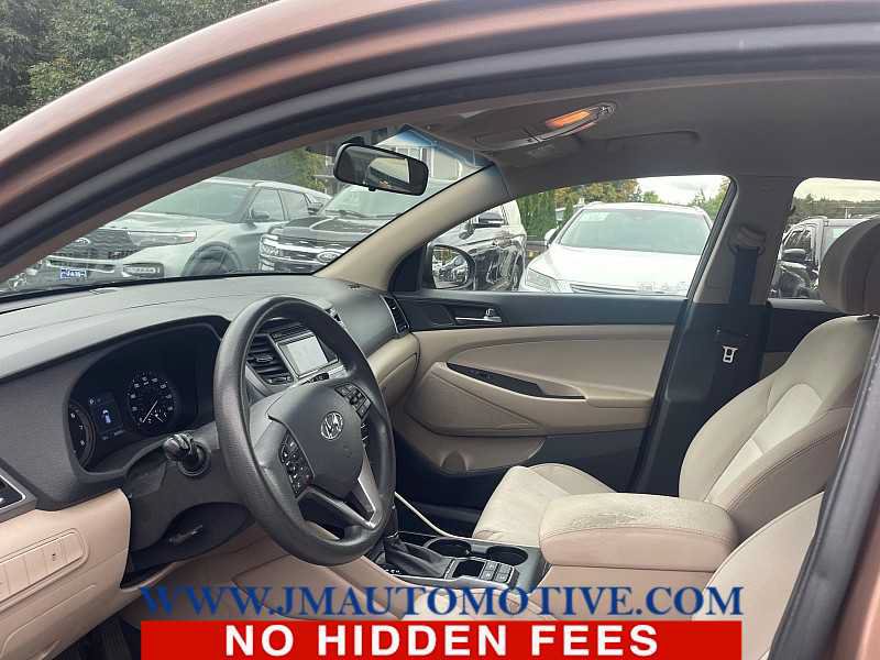 Used 2017 Hyundai Tucson SE w/ SE Popular Package 02 AWD/4WD image 2