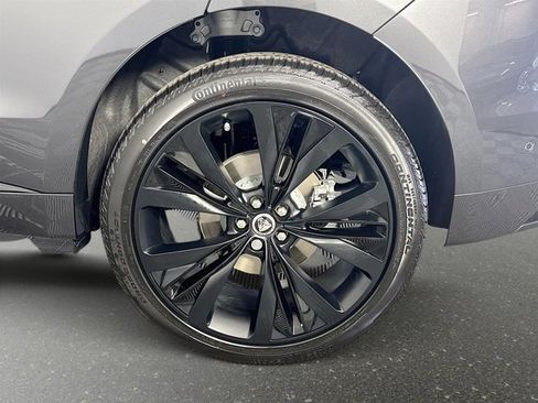 New 2026 Jaguar F-PACE R-Dynamic S image 33