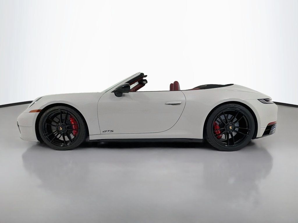 Certified 2023 Porsche 911 Cabriolet image 2