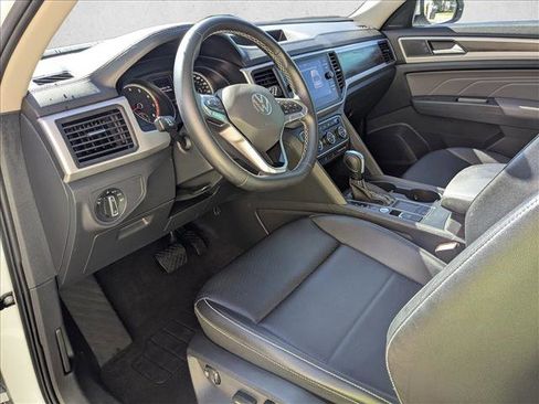 Used 2021 Volkswagen Atlas SE image 9