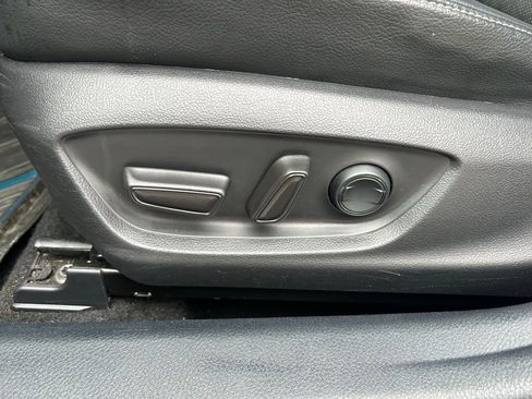 Used 2022 Toyota Camry XSE image 15