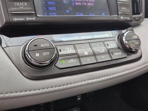 Used 2013 Toyota RAV4 Limited FWD image 26
