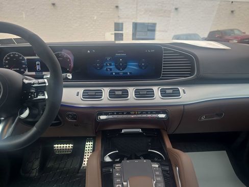 New 2026 Mercedes-Benz GLE 53 AMG 4MATIC Coupe image 17
