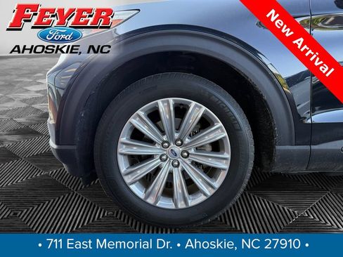 Certified 2020 Ford Explorer Limited w/ Class III Trailer Tow Package AWD/4WD image 14