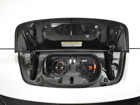 Certified 2023 Nissan Leaf SV Plus FWD image 38