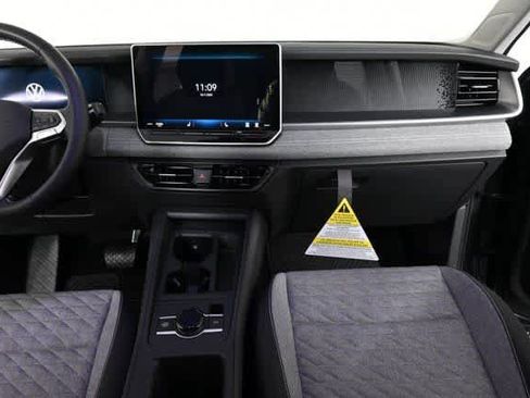 New 2026 Volkswagen Tiguan S image 29