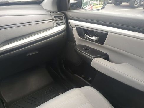 Used 2020 Honda CR-V LX image 18