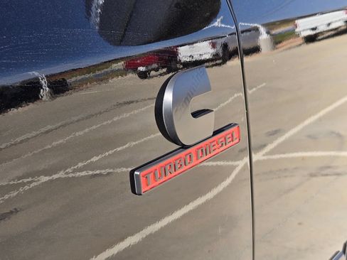 Used 2025 RAM 2500 Laramie w/ Night Edition AWD/4WD image 36
