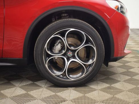 Used 2019 Alfa Romeo Stelvio Ti image 33