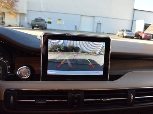 Used 2020 Lincoln Corsair Reserve w/ Elements Package image 19