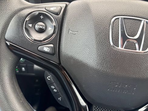 Used 2021 Honda HR-V EX image 26
