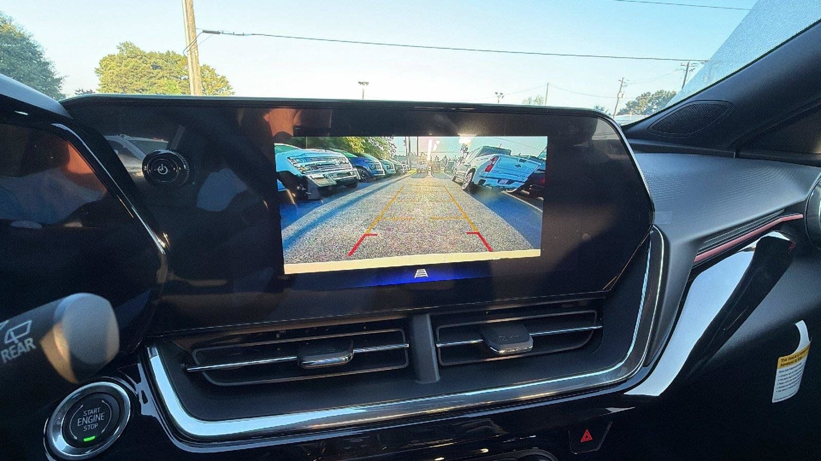 New 2026 Chevrolet Trax RS w/ Sunroof Package FWD image 28