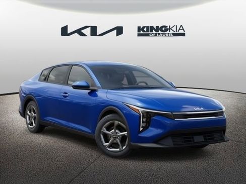 New 2026 Kia K4 LXS image 9