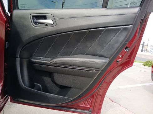 Used 2023 Dodge Charger SXT w/ Plus Group image 9