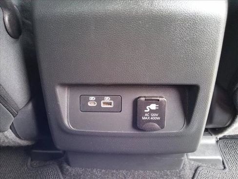 Used 2022 Nissan Frontier PRO-4X AWD/4WD image 17