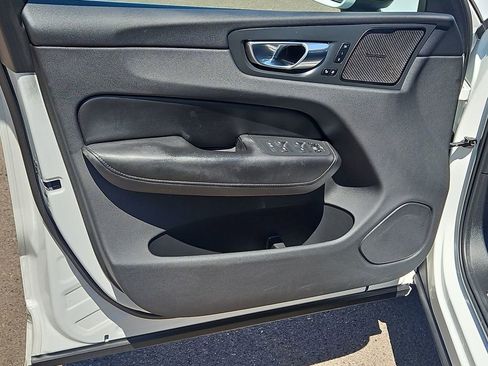 Used 2020 Volvo XC60 T5 Inscription w/ Protection Package Premier image 13