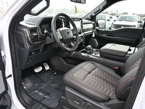 New 2025 Ford F150 Lariat w/ Equipment Group 502A High image 15