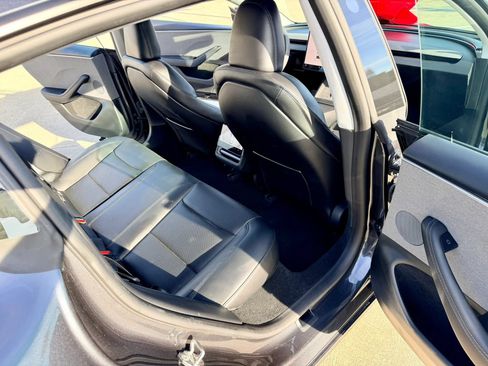 Used 2024 Tesla Model 3 Standard Range RWD image 24