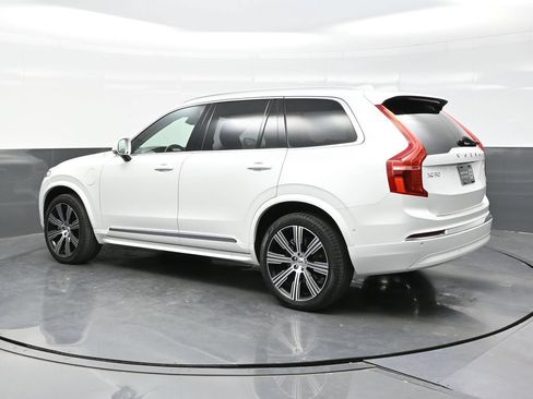 Used 2025 Volvo XC90 T8 Plus w/ Protection Package Premier AWD/4WD image 4