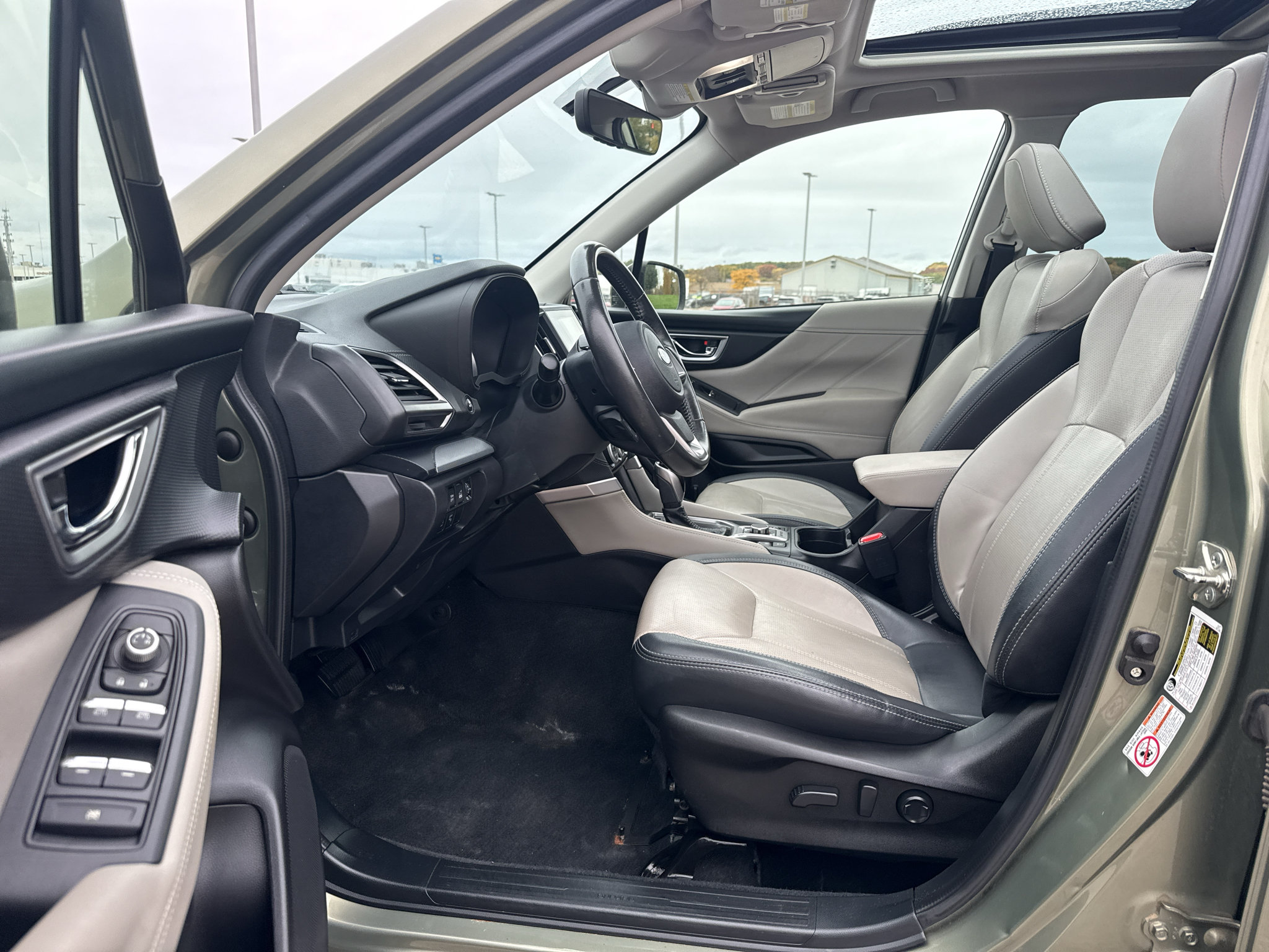 Used 2020 Subaru Forester Limited w/ Popular Package #3 AWD/4WD image 4