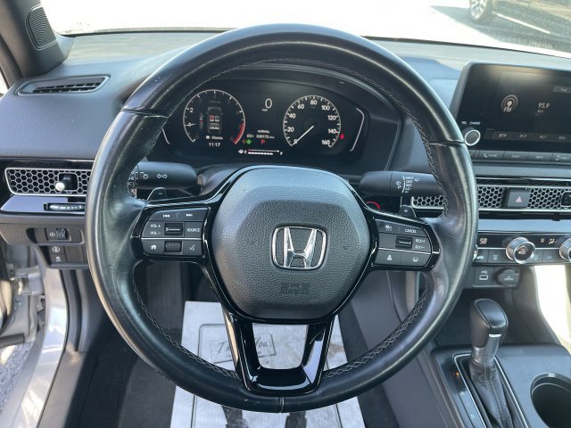 Used 2023 Honda Civic Sport image 14
