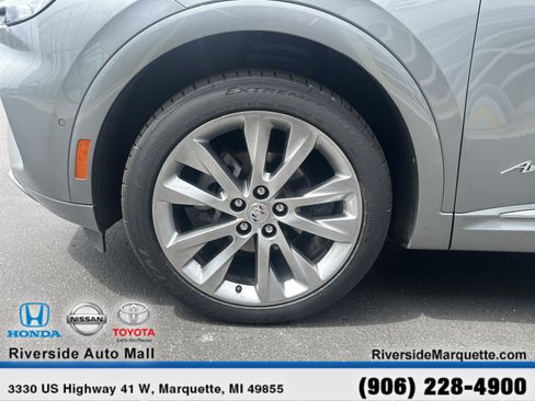 Used 2023 Buick Envision Avenir FWD image 11