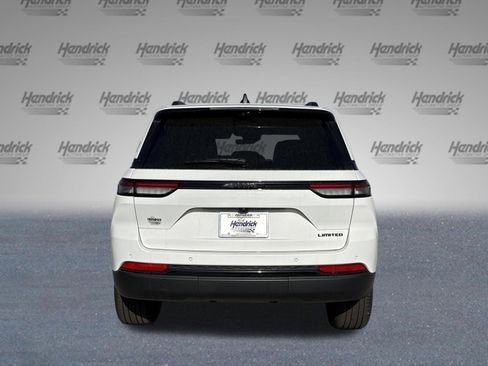 New 2025 Jeep Grand Cherokee Limited w/ Luxury Tech Group II RWD image 7