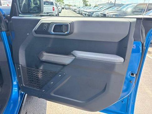 Used 2023 Ford Bronco Black Diamond AWD/4WD image 27