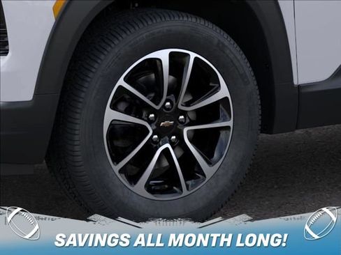 New 2026 Chevrolet TrailBlazer LT w/ Convenience Package AWD/4WD image 9