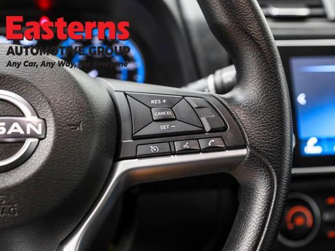 Used 2024 Nissan Leaf S image 16