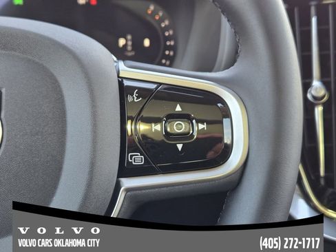 New 2026 Volvo XC90 B6 Plus w/ Protection Package Premier image 28