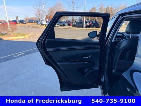 Used 2022 Hyundai Tucson SEL w/ Convenience + Premium Package image 16