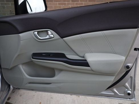 Used 2012 Honda Civic EX-L image 24