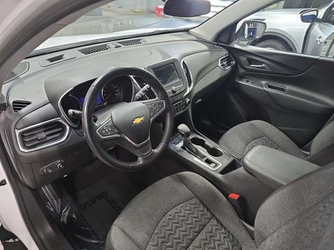 Used 2022 Chevrolet Equinox LT AWD/4WD image 16