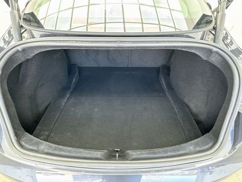 Used 2024 Tesla Model 3 Standard Range RWD image 18