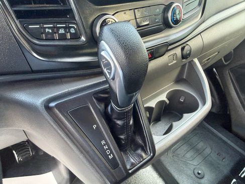 Used 2023 Ford Transit 350 XL image 24