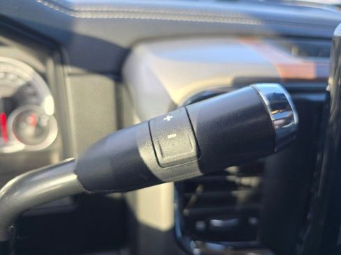 Used 2015 RAM 3500 Laramie w/ Black Appearance Group image 32