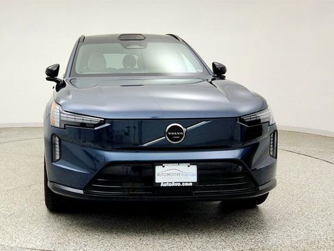 Used 2025 Volvo EX90 Plus AWD/4WD image 2