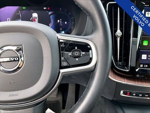 Certified 2023 Volvo XC60 B5 Ultimate w/ Protection Package Premier image 27