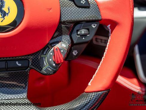 Used 2022 Ferrari Portofino M RWD image 23