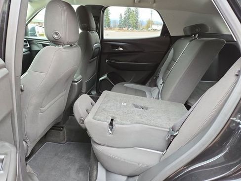 Used 2025 Chevrolet TrailBlazer LT image 31