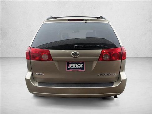 Used 2007 Toyota Sienna LE image 6