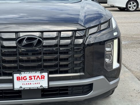 Used 2024 Hyundai Palisade Limited FWD image 5