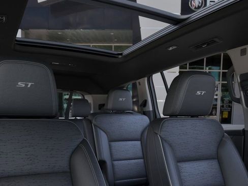 New 2026 Buick Enclave Sport Touring w/ Super Cruise Package image 24