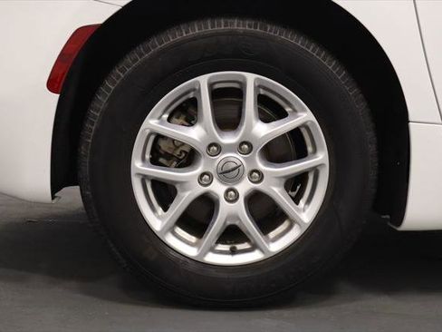 Certified 2023 Chrysler Voyager LX FWD image 28