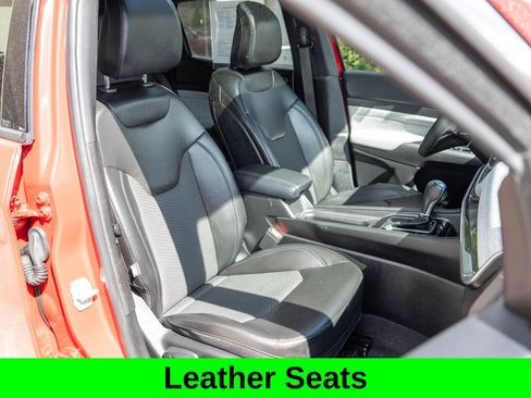 Used 2023 Jeep Compass Latitude w/ Sun and Sound Group AWD/4WD image 9